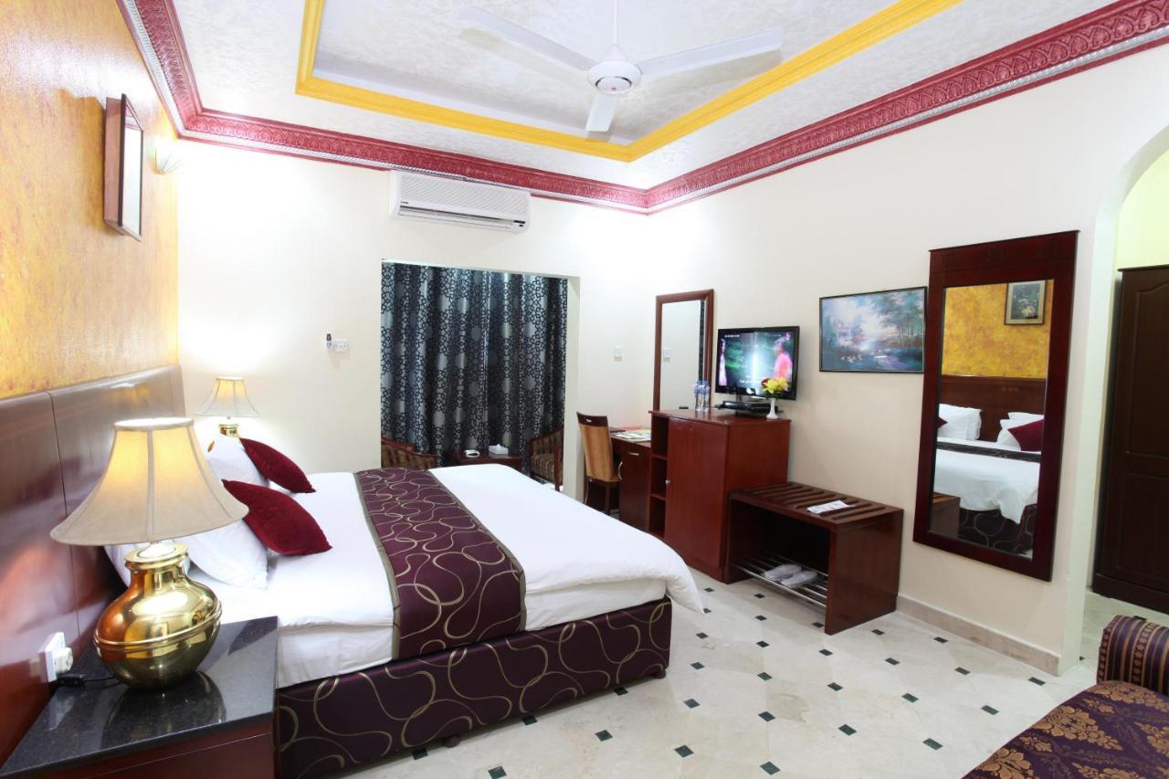 Al Bahjah Hotel Seeb Exterior photo