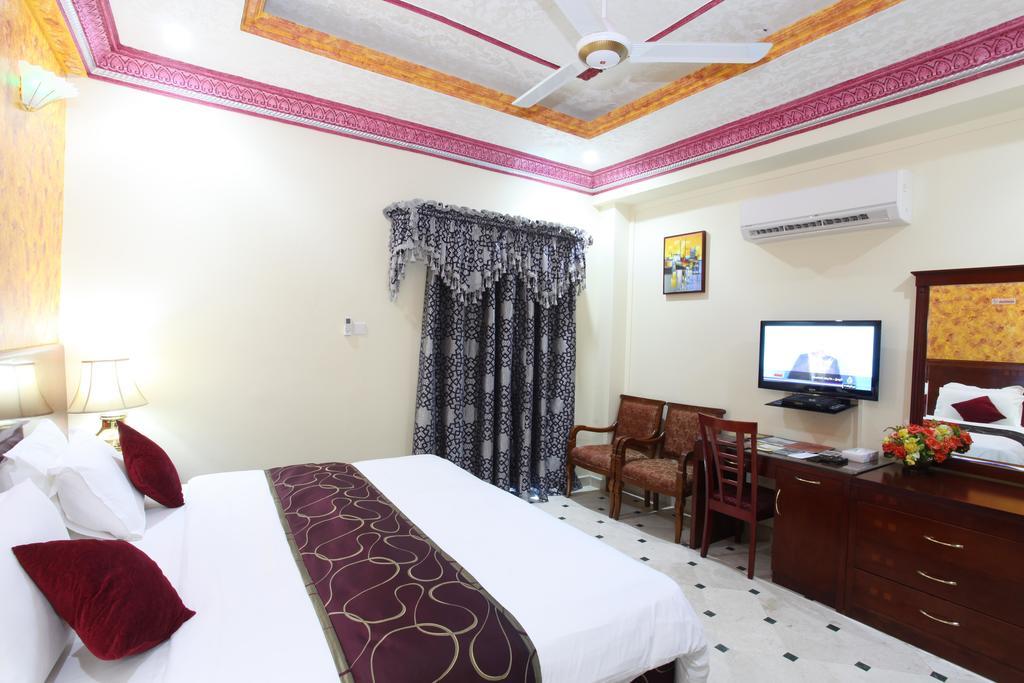 Al Bahjah Hotel Seeb Exterior photo