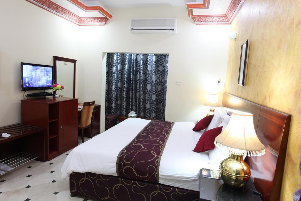 Al Bahjah Hotel Seeb Exterior photo